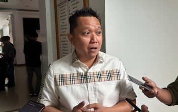 DPRD Samarinda Soroti Penyalahgunaan Bahu Jalan untuk Area Parkir Usaha