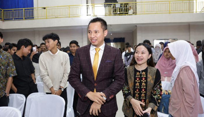 Syafii Efendi, Ketua Umum IEC, Hadir di Bontang Dorong Generasi Muda Lebih Mandiri dan Berani Membangun Masa Depan
